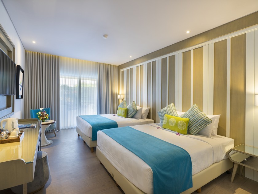 ファミリー スタジオ クイーン (朝食付き)