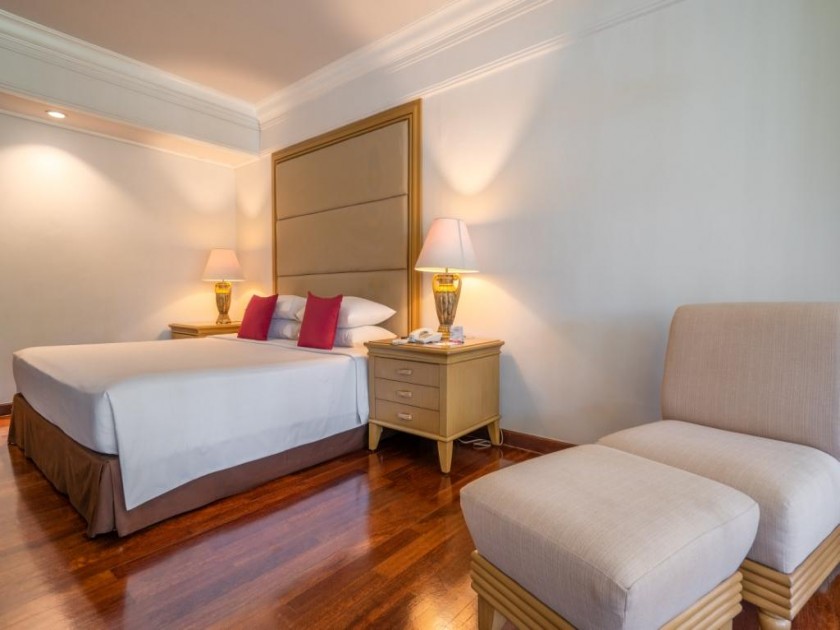 Deluxe Suite - Non Refundable