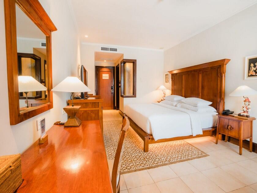 Grand Deluxe