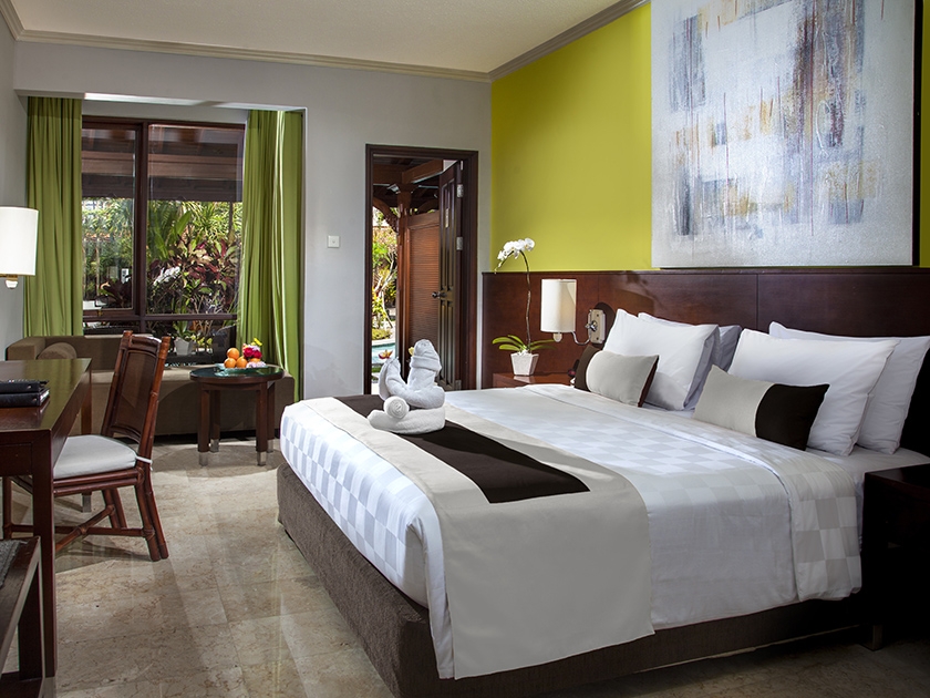 プールアクセス (朝食付き)